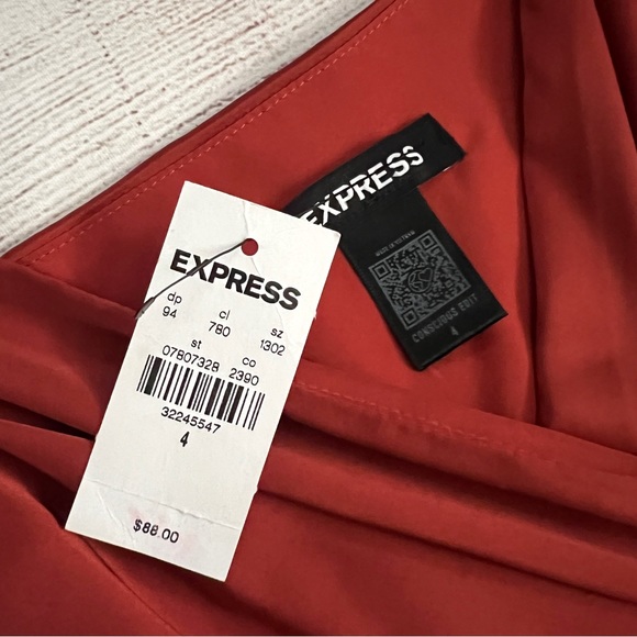 EXPRESS Satin Ruched Mini Dress - Picture 6 of 16